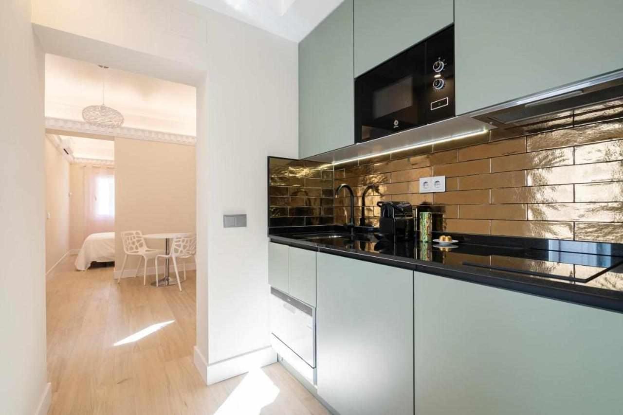 Nuevo Bien Comunicado 1 Dormitorio Madrid Eksteriør billede
