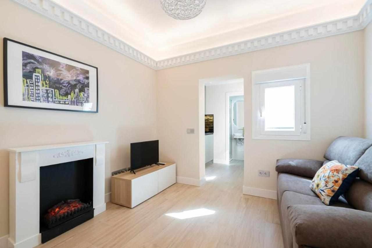 Nuevo Bien Comunicado 1 Dormitorio Madrid Eksteriør billede
